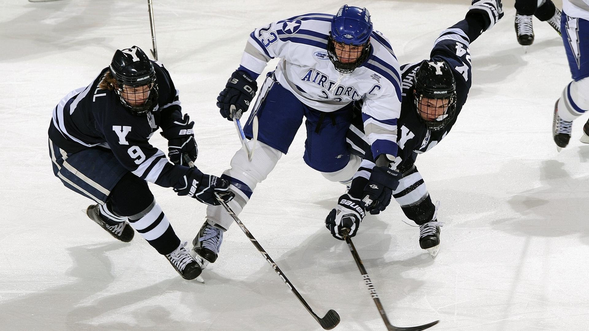 《PUBGMobile》“星际征途”全面开启,线上线下同步引爆热潮