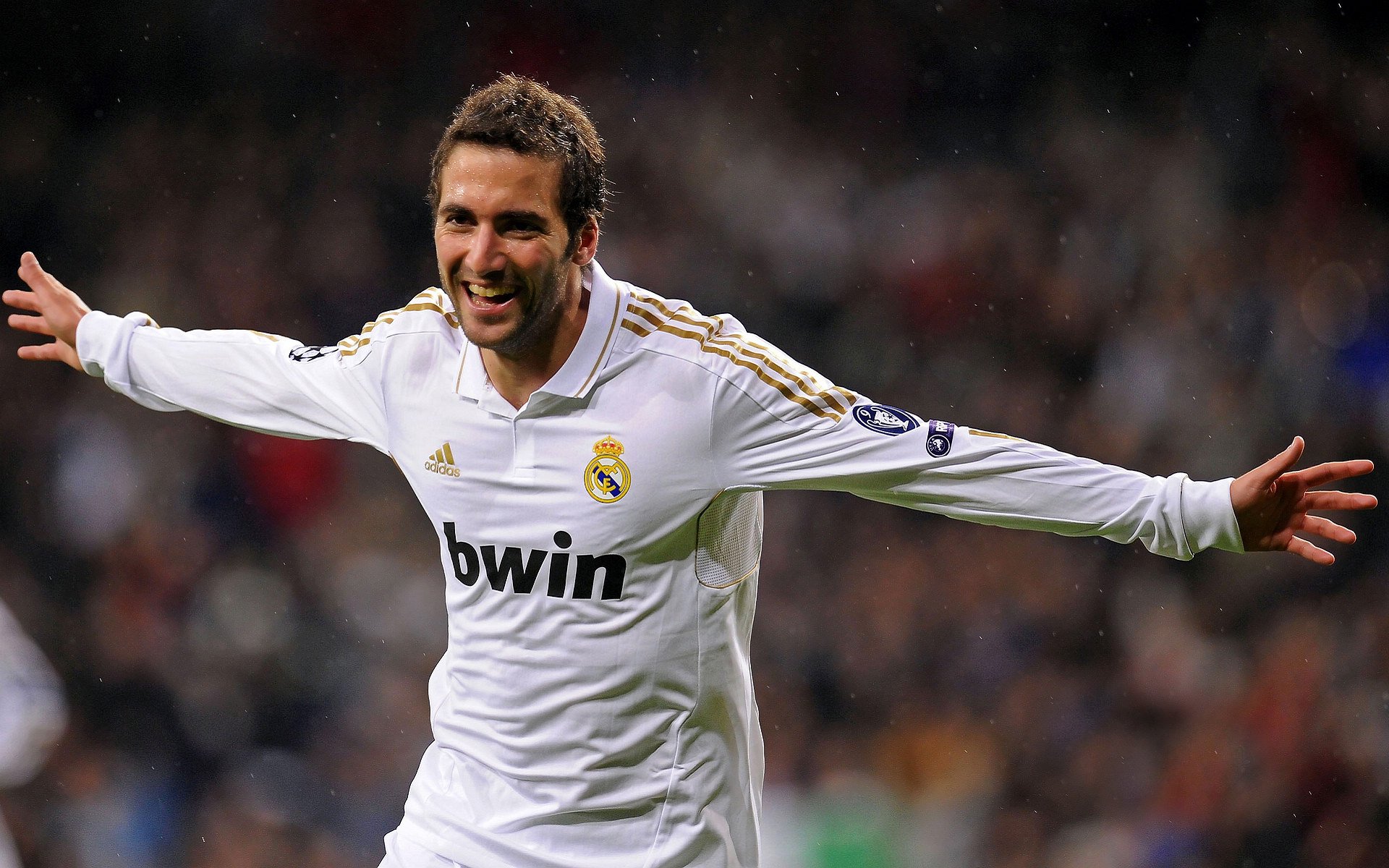 “帕布罗·马特拉的防守统治力,成就阿根廷美洲狮队未来崛起”